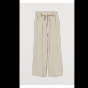 H&M cropped paper bag pants